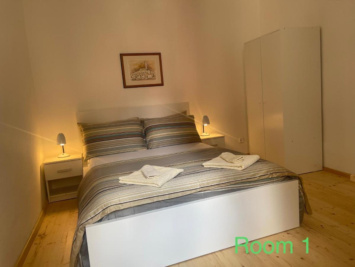 Boutique House Djak Ровінь Екстер'єр фото